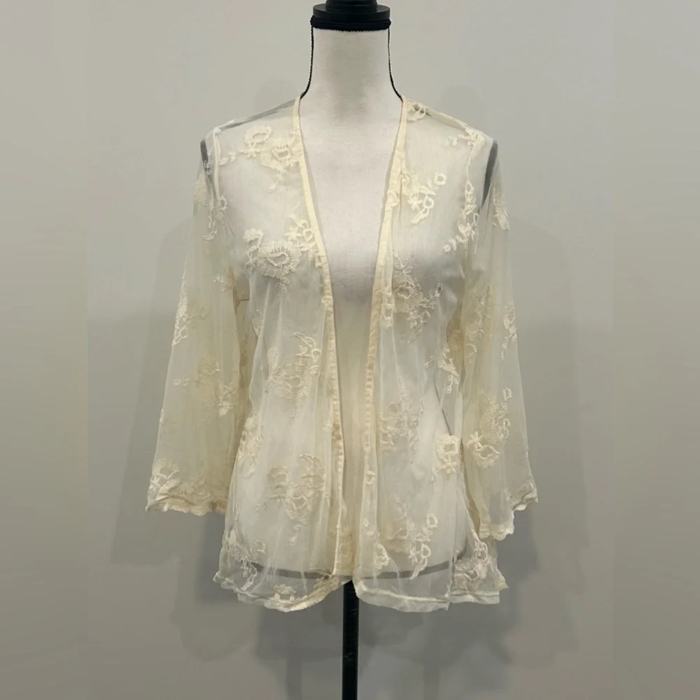Xhilaration Embroidered Shell - Picture 1 of 4
